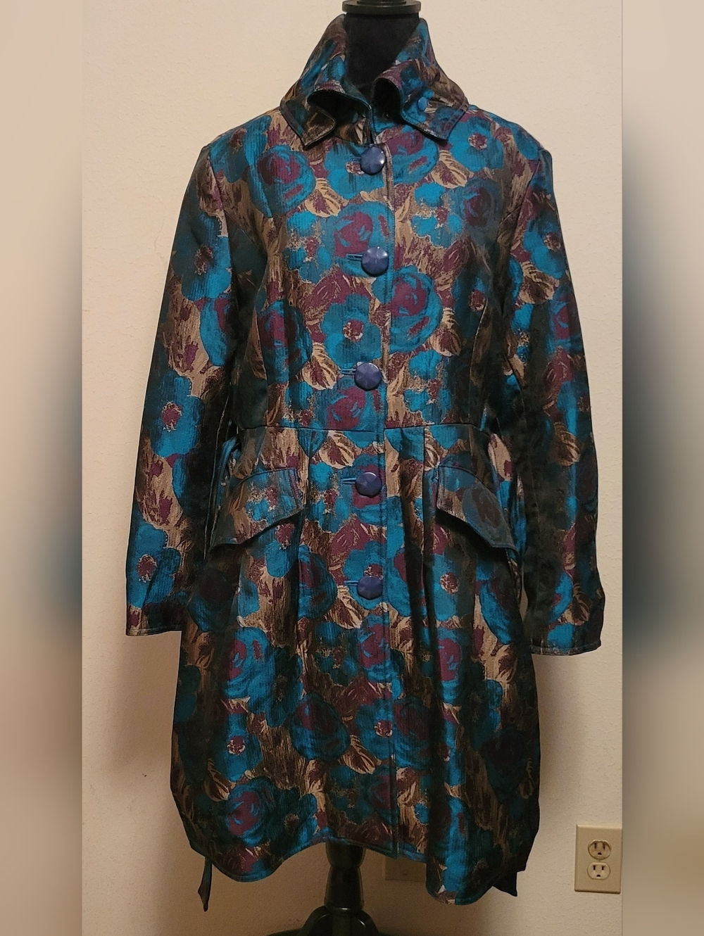 Samuel Dong Floral Jacquard Coat